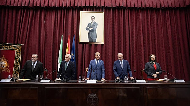 Borbolla sobre los dirigentes de hoy: «Hay profetas excesivamente versátiles»