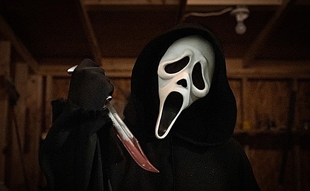 Ghostface en 'Scream (2022)'