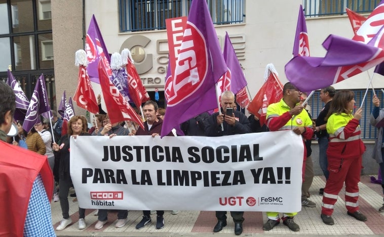 La protesta de las limpiadoras por un salario «digno» llega a Guadalajara