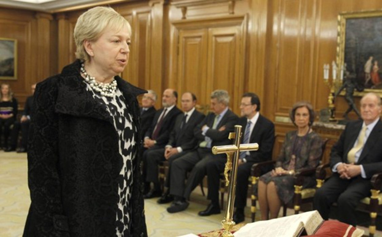 María Victoria Cinto, en su jura ante el Rey