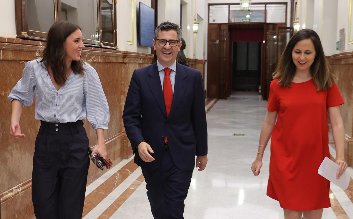 Irene Montero, Félix Bolaños e Ione Belarra en el Congreso