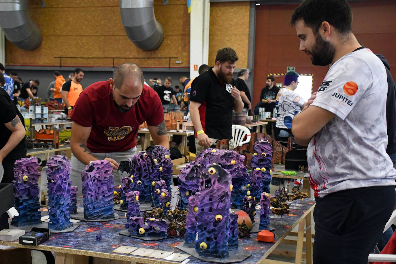 Las figuras en miniatura conquistan Talavera