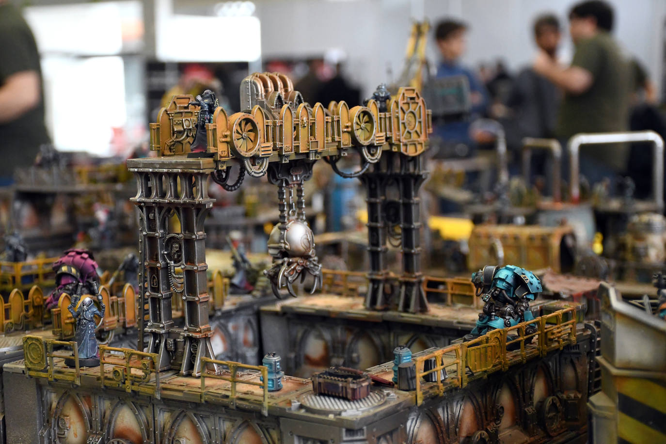 Las figuras en miniatura conquistan Talavera