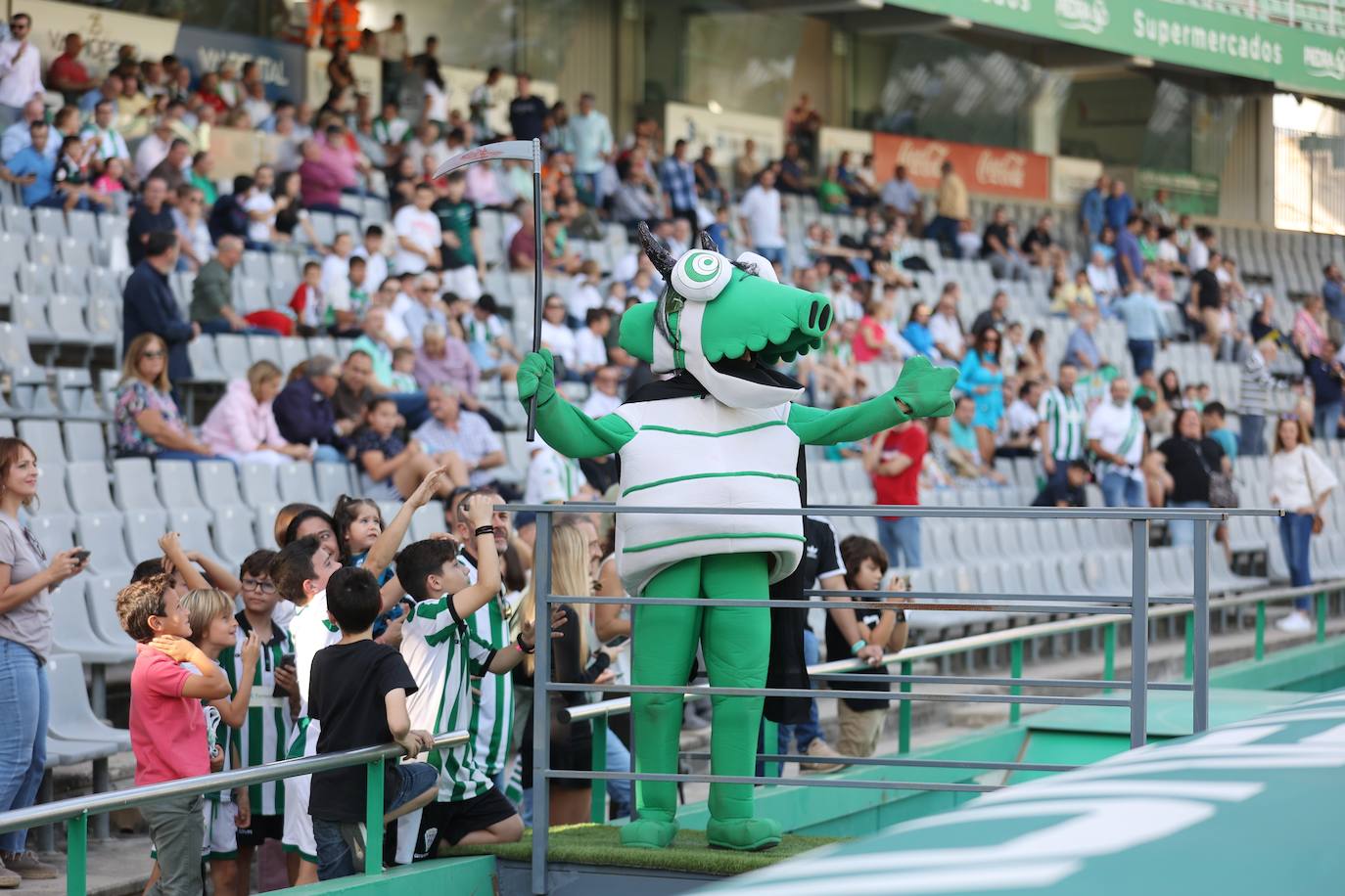 Las bellas imágenes que deja el Córdoba CF - CF Talavera en El Arcángel