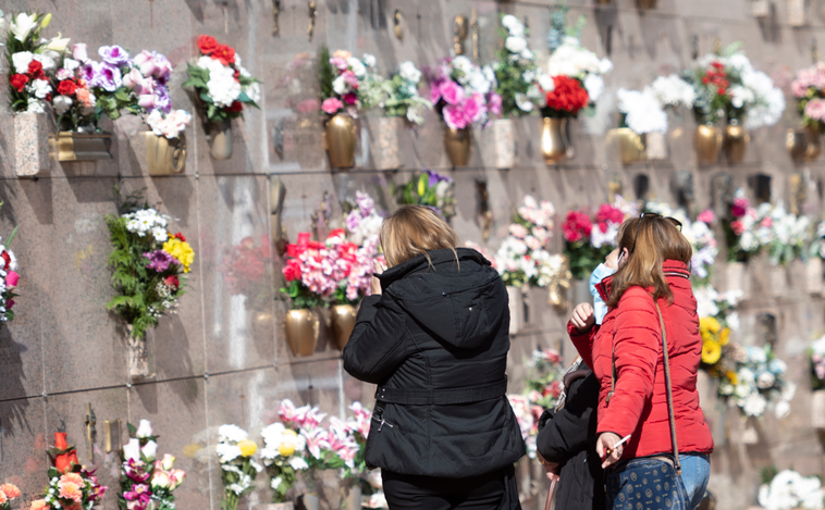 Horarios de los cementerios de Madrid en el Día de Todos los Santos
