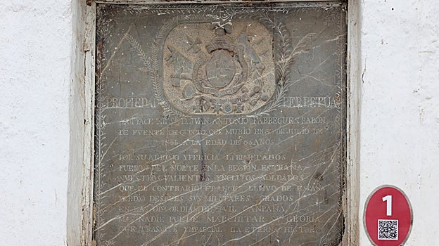Lápida de un héroe de la Guerra de la Independencia