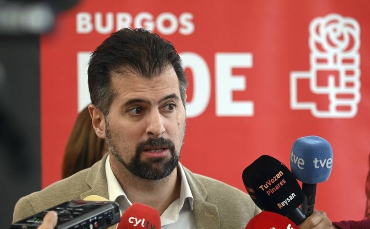 El PSOE pide reprobar a Gallardo en todos los ayuntamientos «por no estar a la altura de la gente de esta tierra»