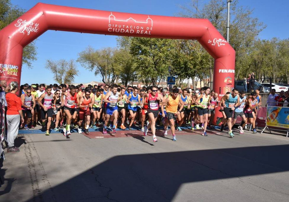 Imagen de la salida de los 10 KMS de La Solana