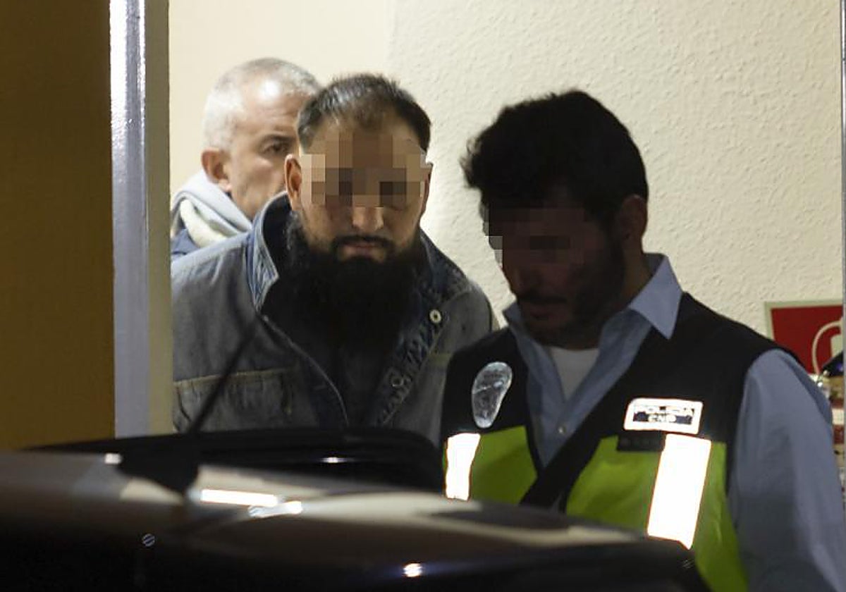 La Policía Nacional traslada al hombre portugués de 35 años