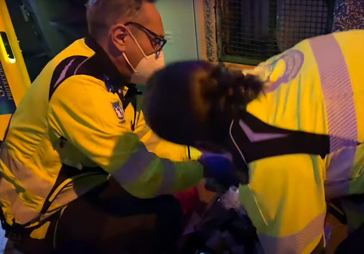 El Samur atiende a la víctima mortal