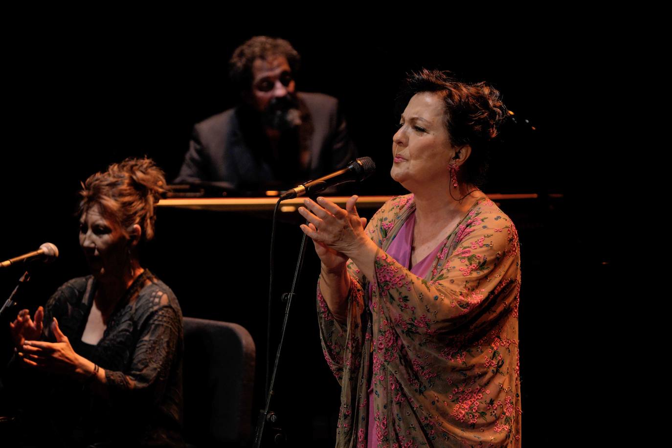 El concierto de Carmen Linares y la Orquesta de Córdoba, en imágenes