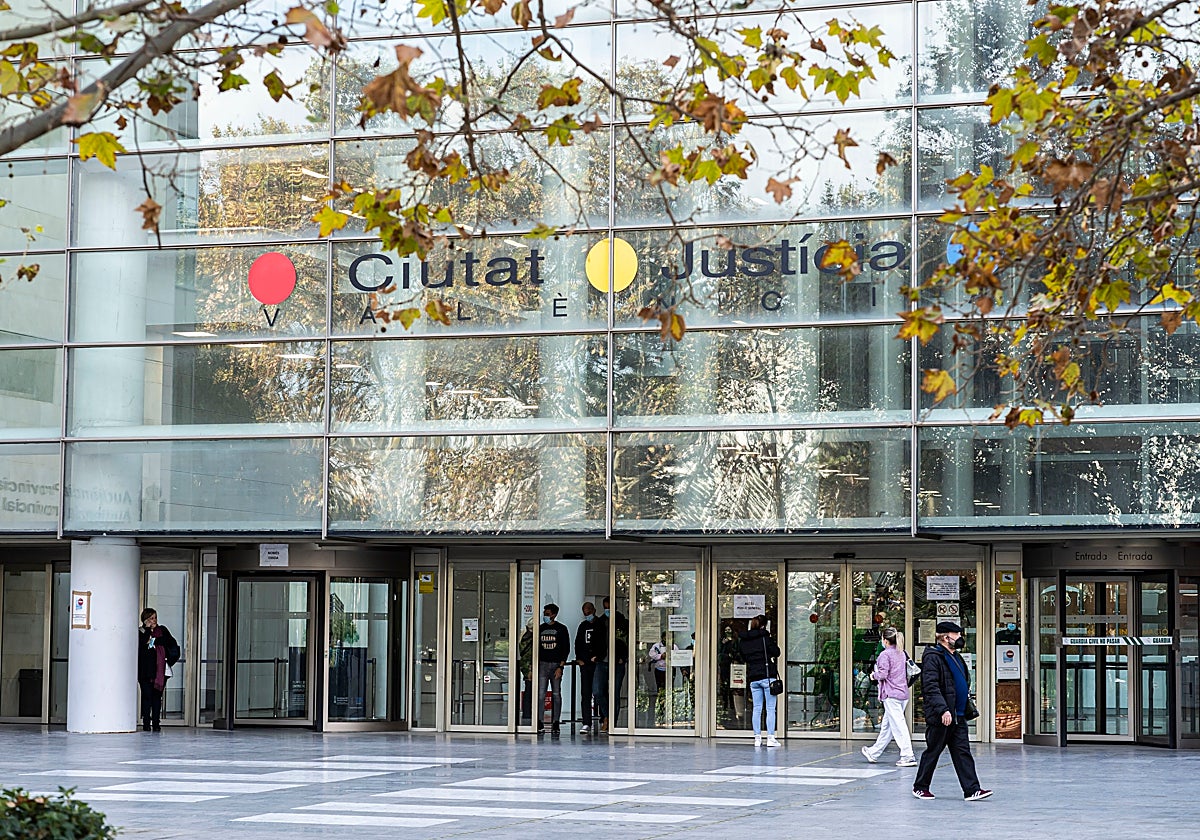 Imagen tomada en la Ciudad de la Justicia de Valencia, donde se celebrará el juicio