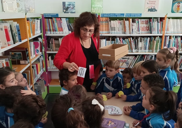 La pasión y la magia por los libros en la biblioteca pública de Quintanar de la Orden