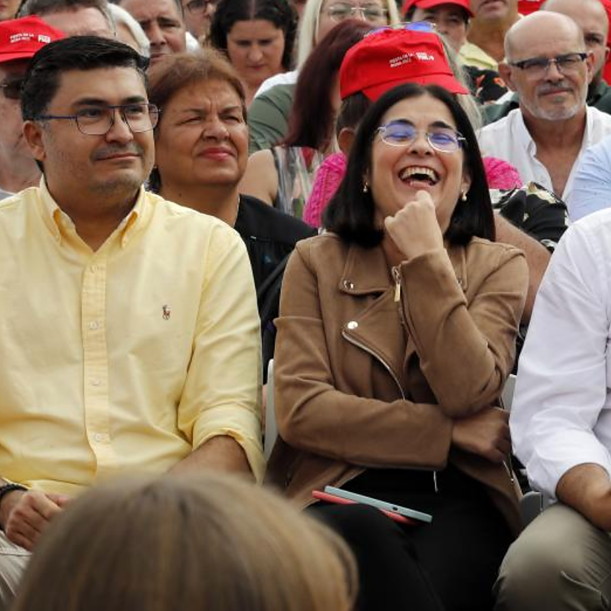 La ministra de Sanidad, Carolina Darias, se pasa a la alcaldía