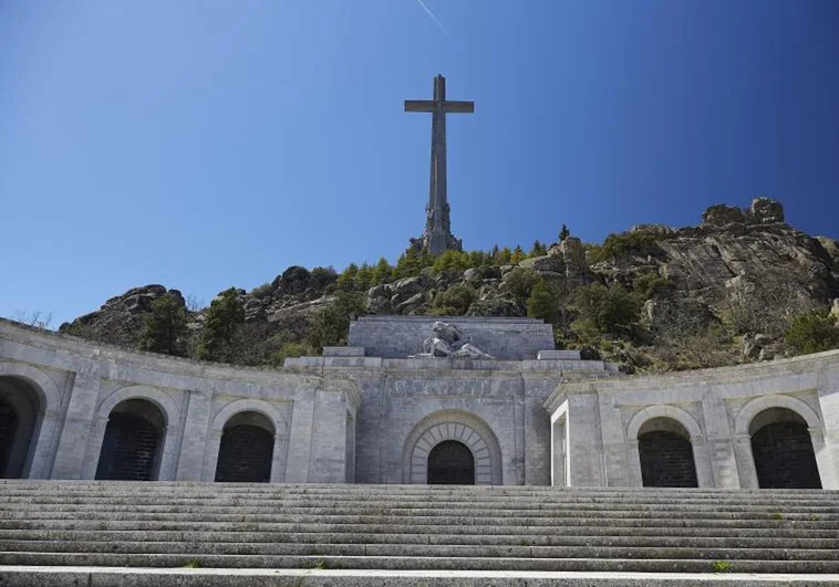 El Ministerio de Cultura no puso objeciones a proteger la Cruz del Valle de los Caídos