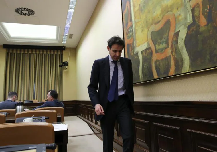 La juez concluye que López Madrid tuvo «trato de favor» de la Policía y archiva su denuncia contra la doctora Pinto