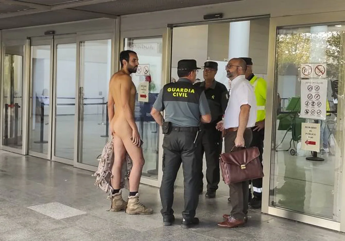 Es legal ir desnudo por la calle? un juez da la razón a un nudista en Valencia tras ser multado imagen