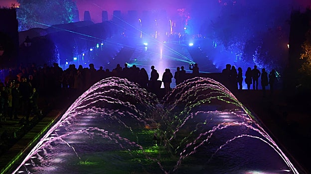 Agua, luz y brumas en un momento de la cita