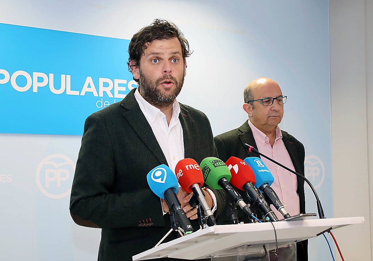 Javier Santiago deja la presidencia del PP de León