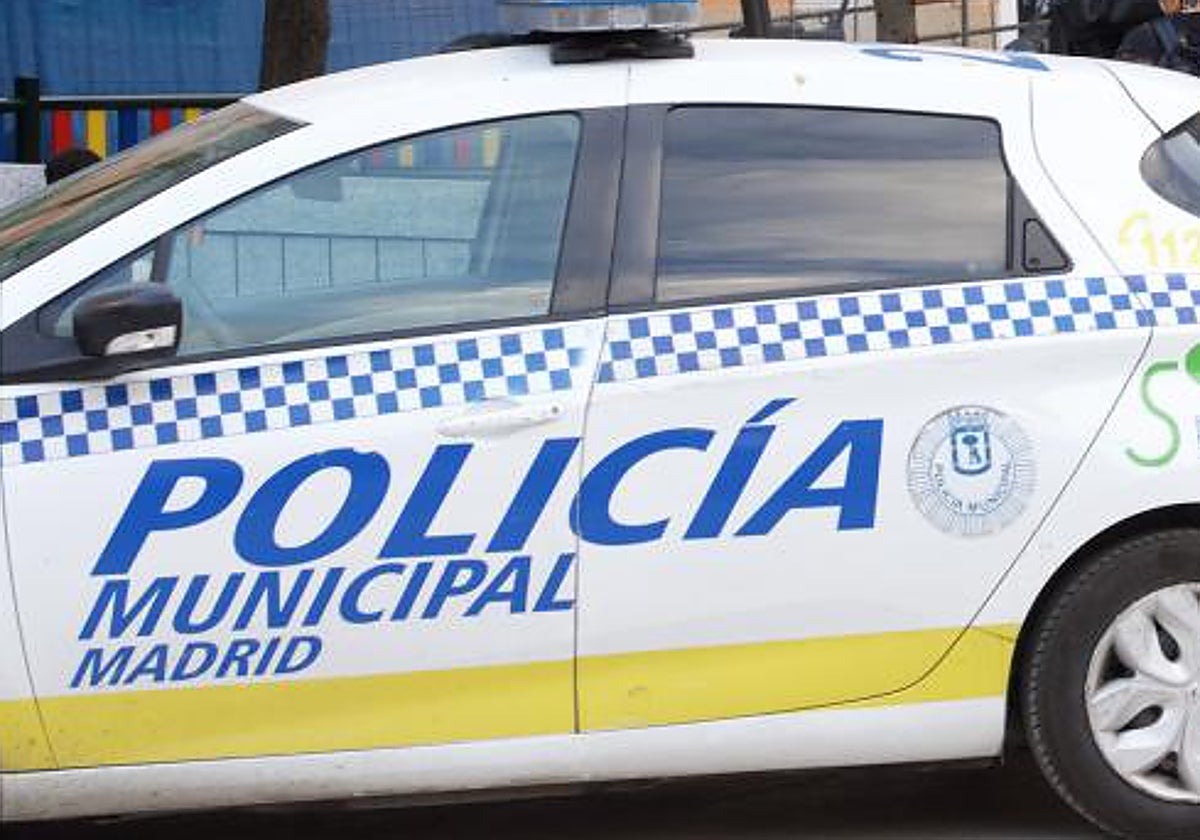 Detenido un hombre por emborrachar, golpear y violar a su pareja en un bar de Madrid