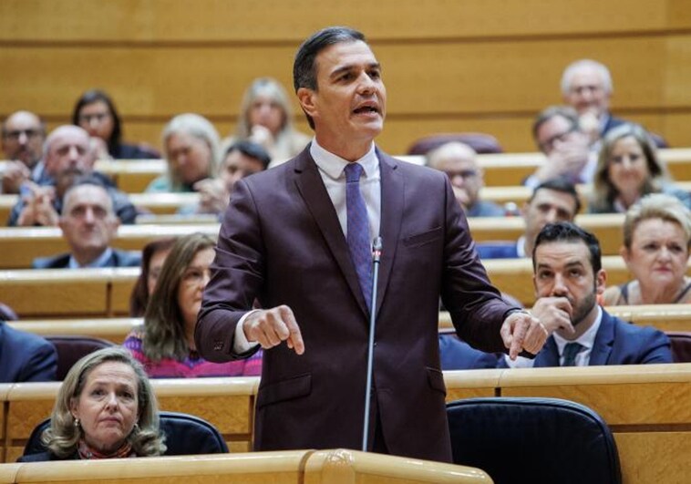 El Ejecutivo de Sánchez rompe con los usos legislativos a los que insta la Constitución
