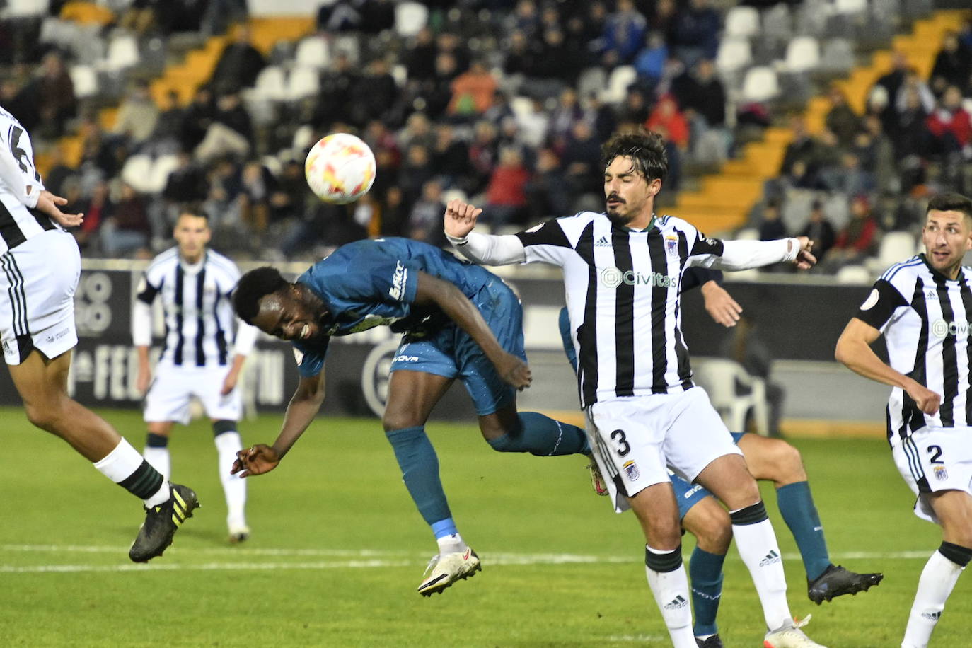 Las mejores imágenes del Badajoz - Córdoba CF