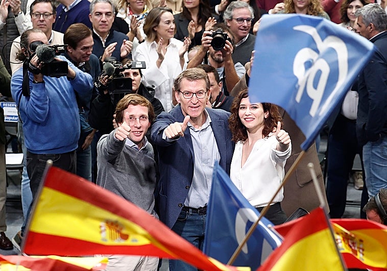 Feijóo pide a los votantes de Vox «unidad» para ganar a Sánchez