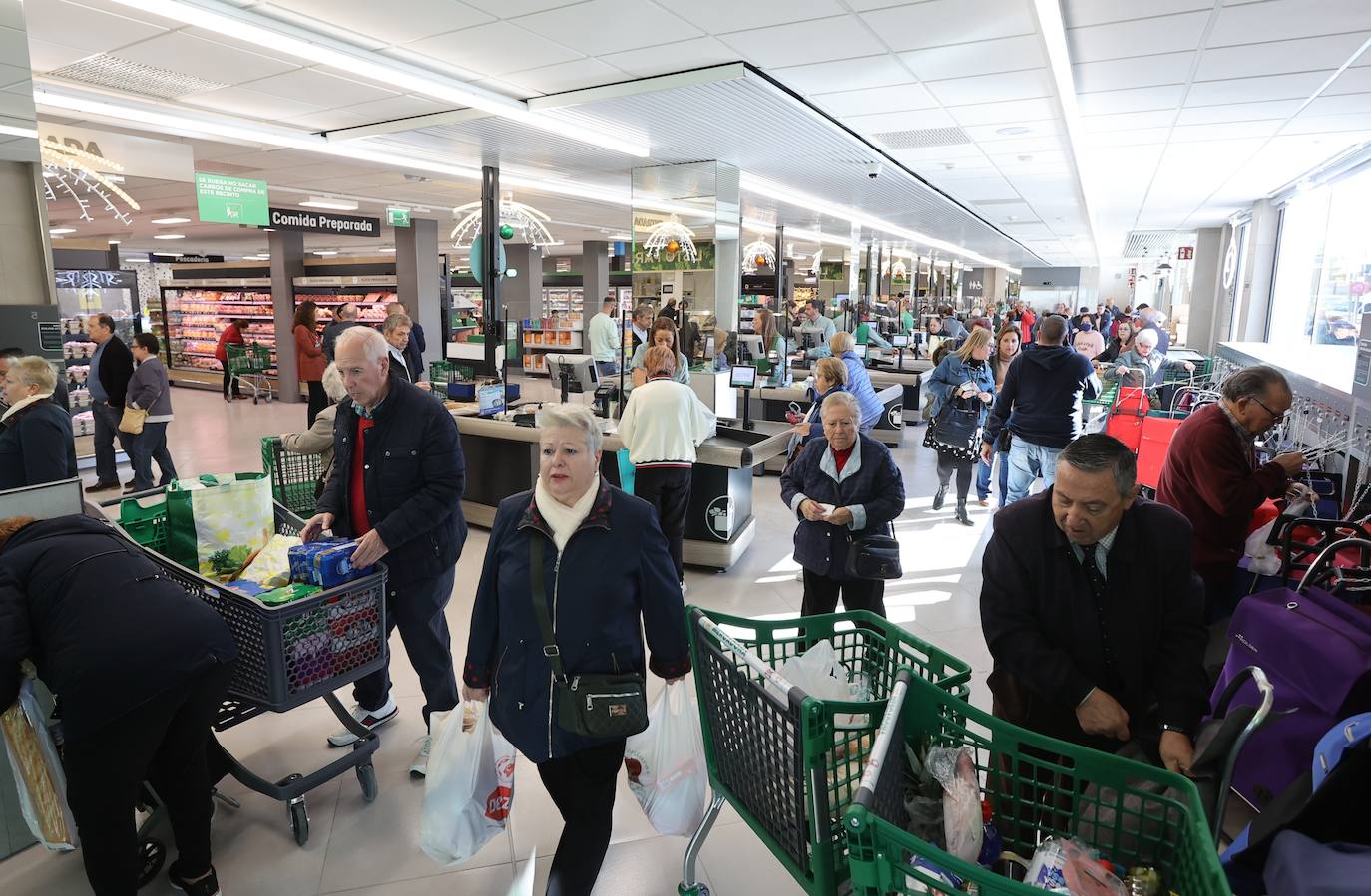 Los dos nuevos supermercados de Mercadona en Córdoba, en imágenes