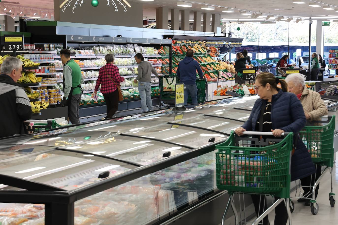 Los dos nuevos supermercados de Mercadona en Córdoba, en imágenes