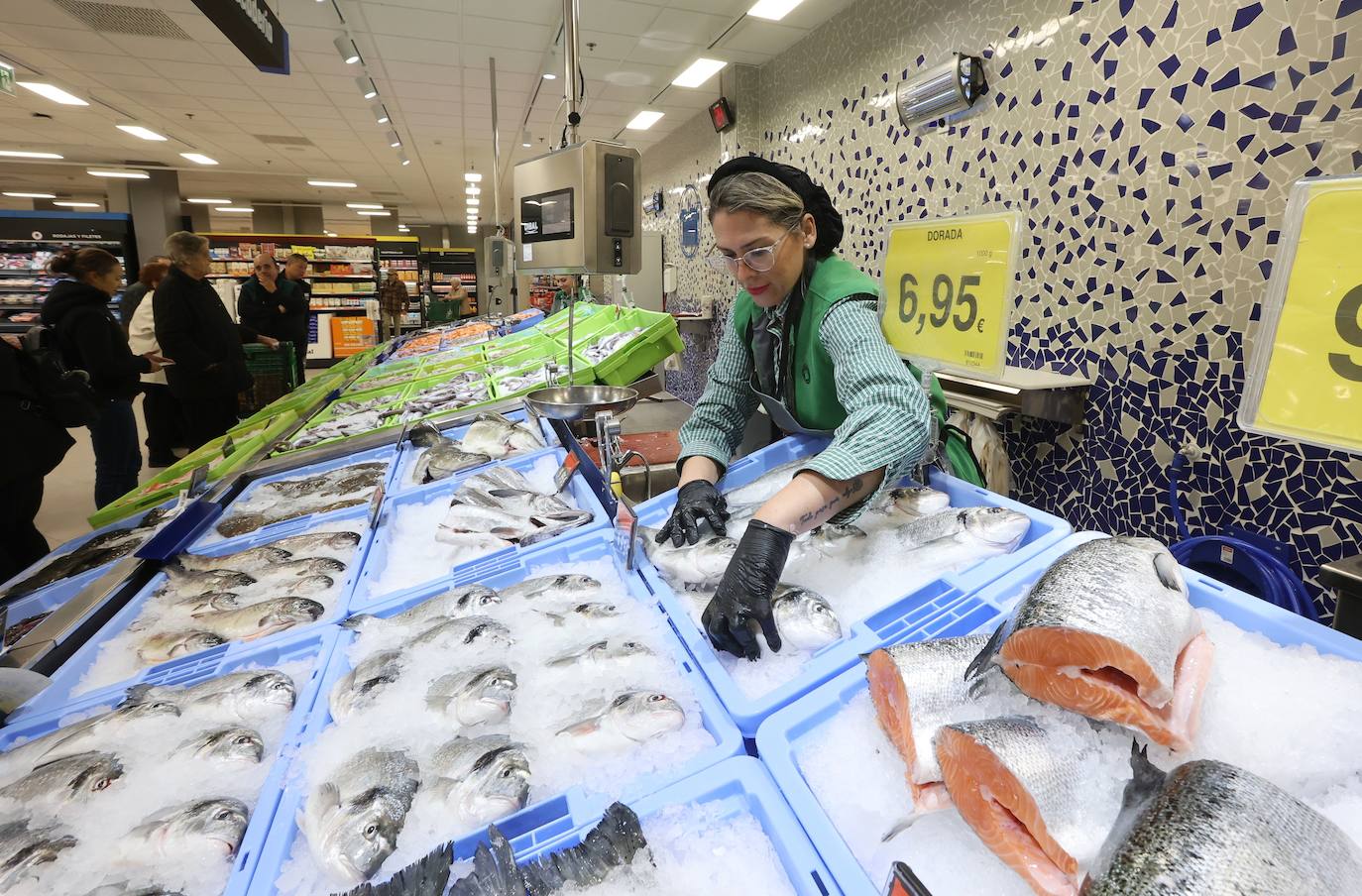 Los dos nuevos supermercados de Mercadona en Córdoba, en imágenes