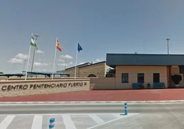 Un funcionario acaba en el hospital tras una bronca con un preso en la cárcel del Puerto III en Cádiz