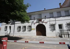 El Ayuntamiento de Pozoblanco aprueba el convenio para la reforma de la casa cuartel de la Guardia Civil