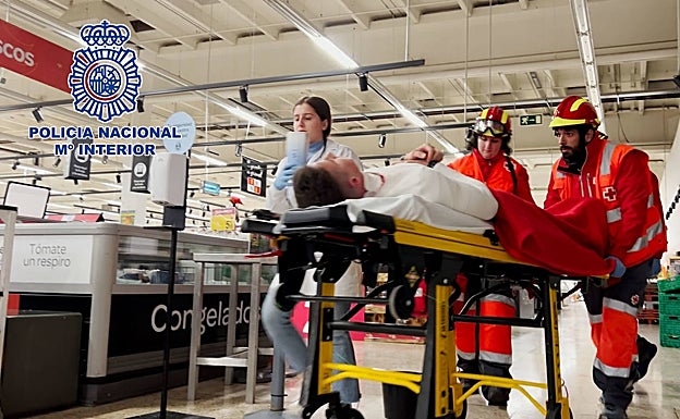 El Centro Comercial Las Huertas de Palencia, escenario de un simulacro de atentado terrorista