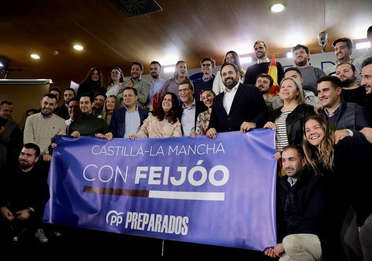 Feijóo dice a Montero que cuando ella estudiaba Primaria el PP ya legislaba contra la violencia machista