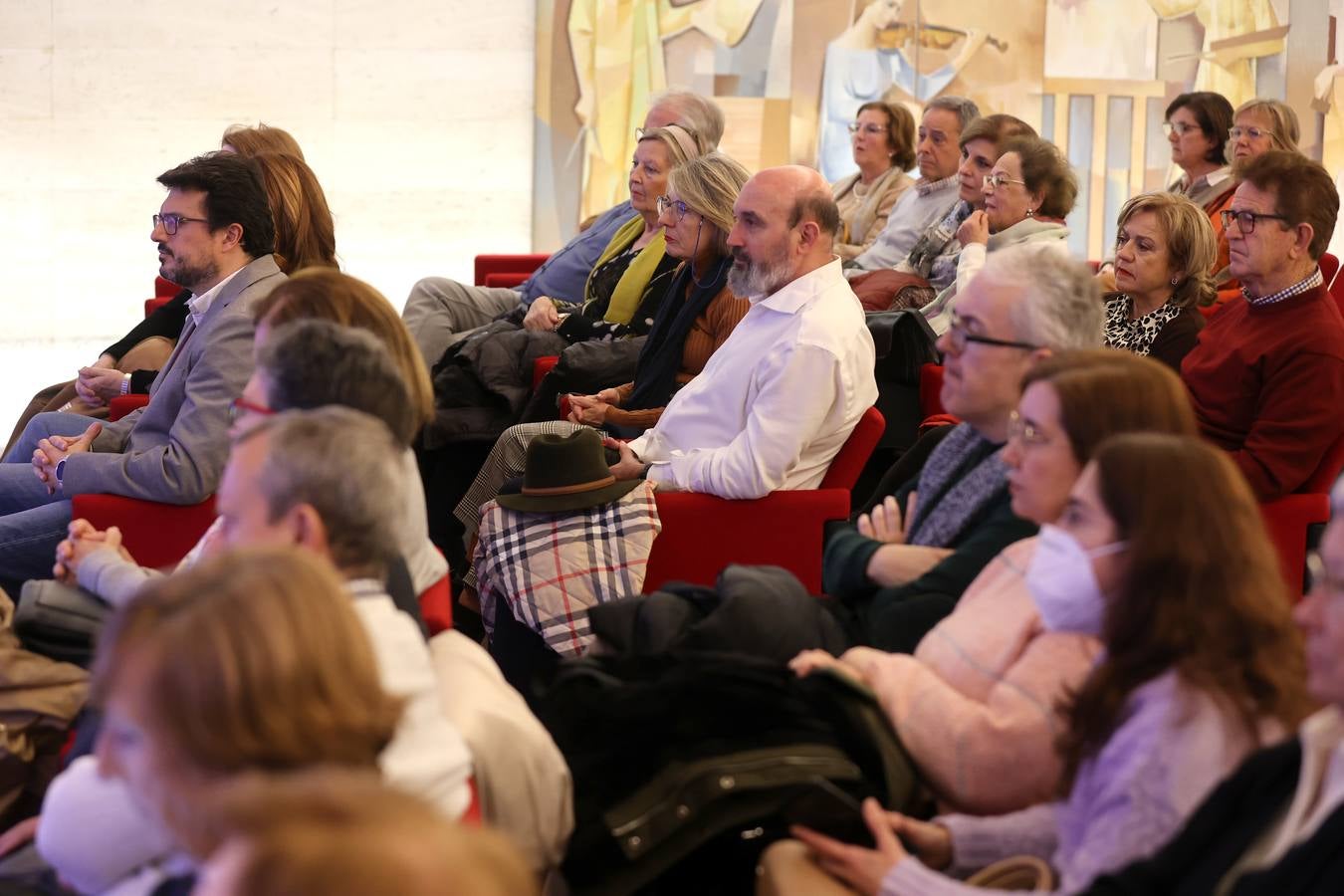 Isabel San Sebastián en el Foro Cultural de ABC Córdoba, en imágenes