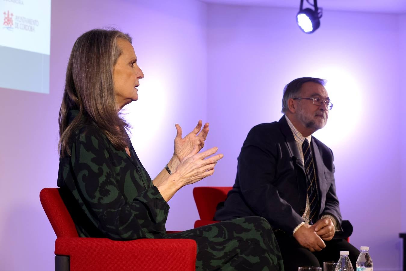 Isabel San Sebastián en el Foro Cultural de ABC Córdoba, en imágenes