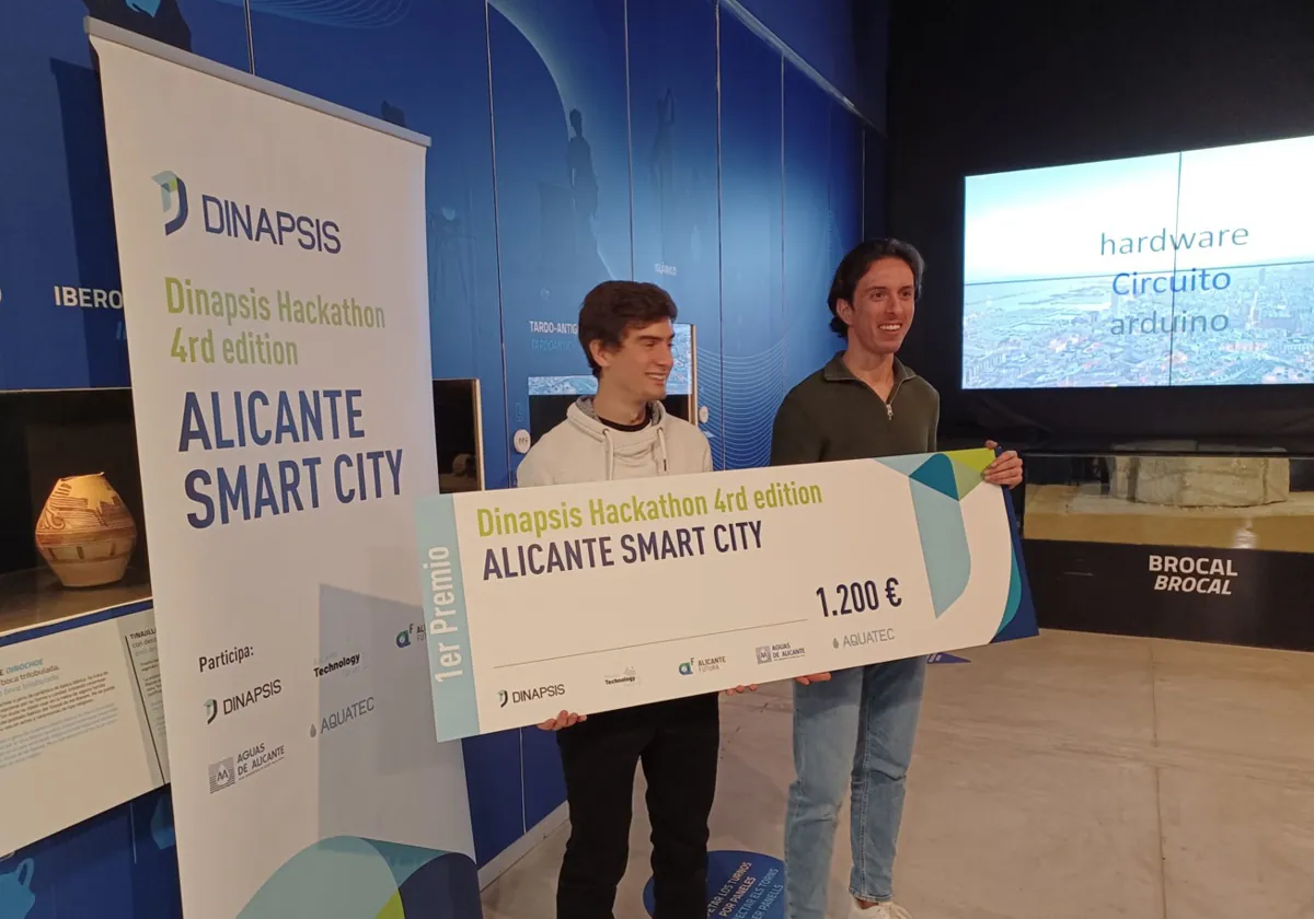 Imagen de la entrega de premios del Hackathon Alicante