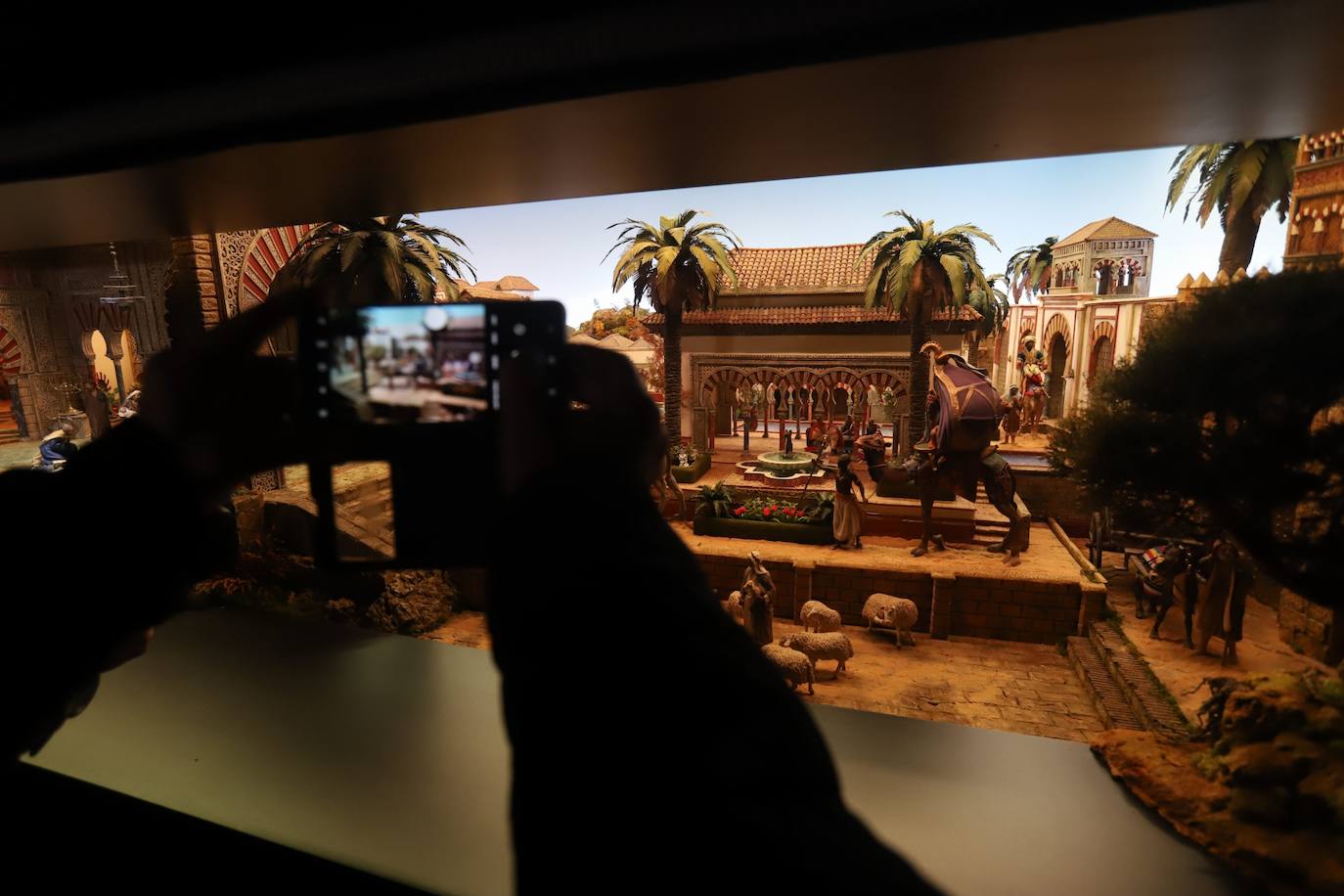 El Belén inspirado en Medina Azahara de la Fundación Cajasol en Córdoba, en imágenes