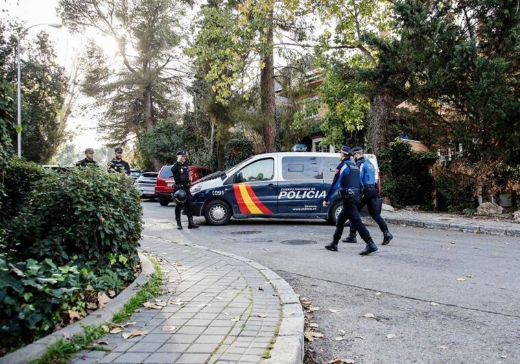 Un séptimo sobre sospechoso obliga a acordonar la Embajada de Ucrania en Madrid por segunda vez
