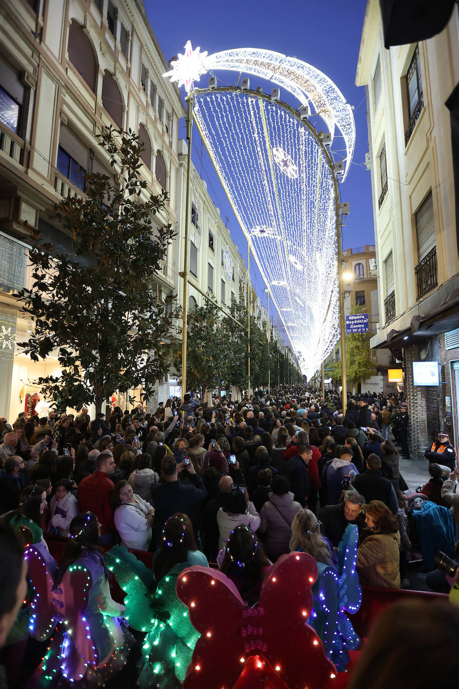 El deslumbrante estreno del espectáculo de luz y música de Cruz Conde en Córdoba, en imágenes