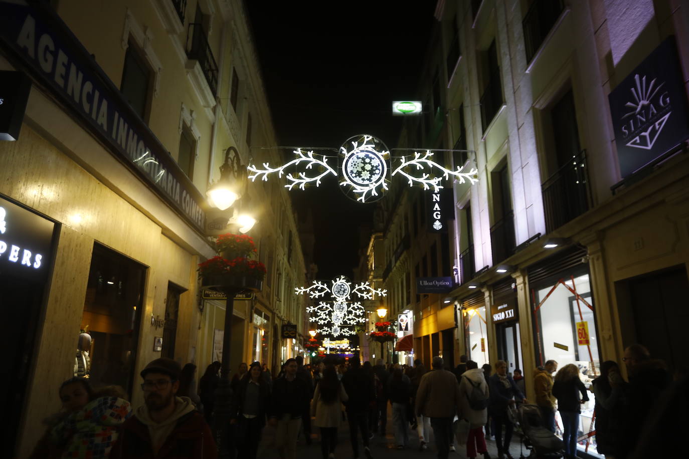 Las mejores imágenes del alumbrado de Navidad en las calles de Córdoba