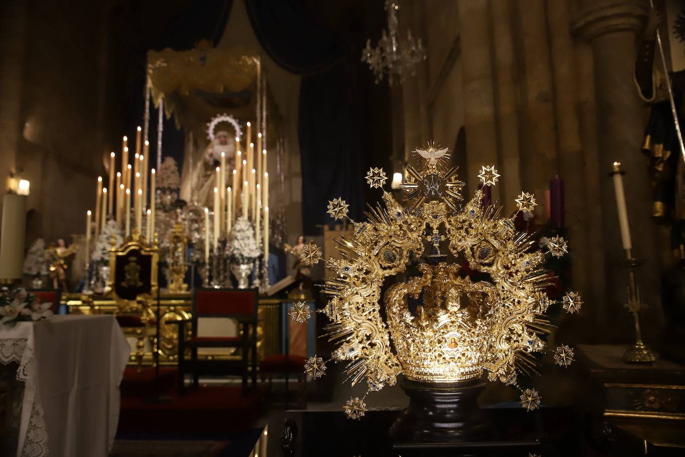 La solemne imposición de la nueva corona de la Virgen de la Alegría de Córdoba, en imágenes