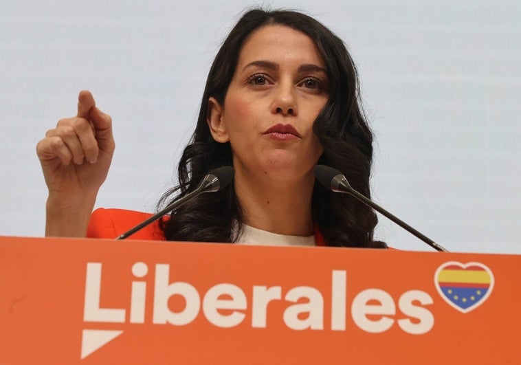 Inés Arrimadas renunciará a liderar Ciudadanos si Edmundo Bal retira su candidatura