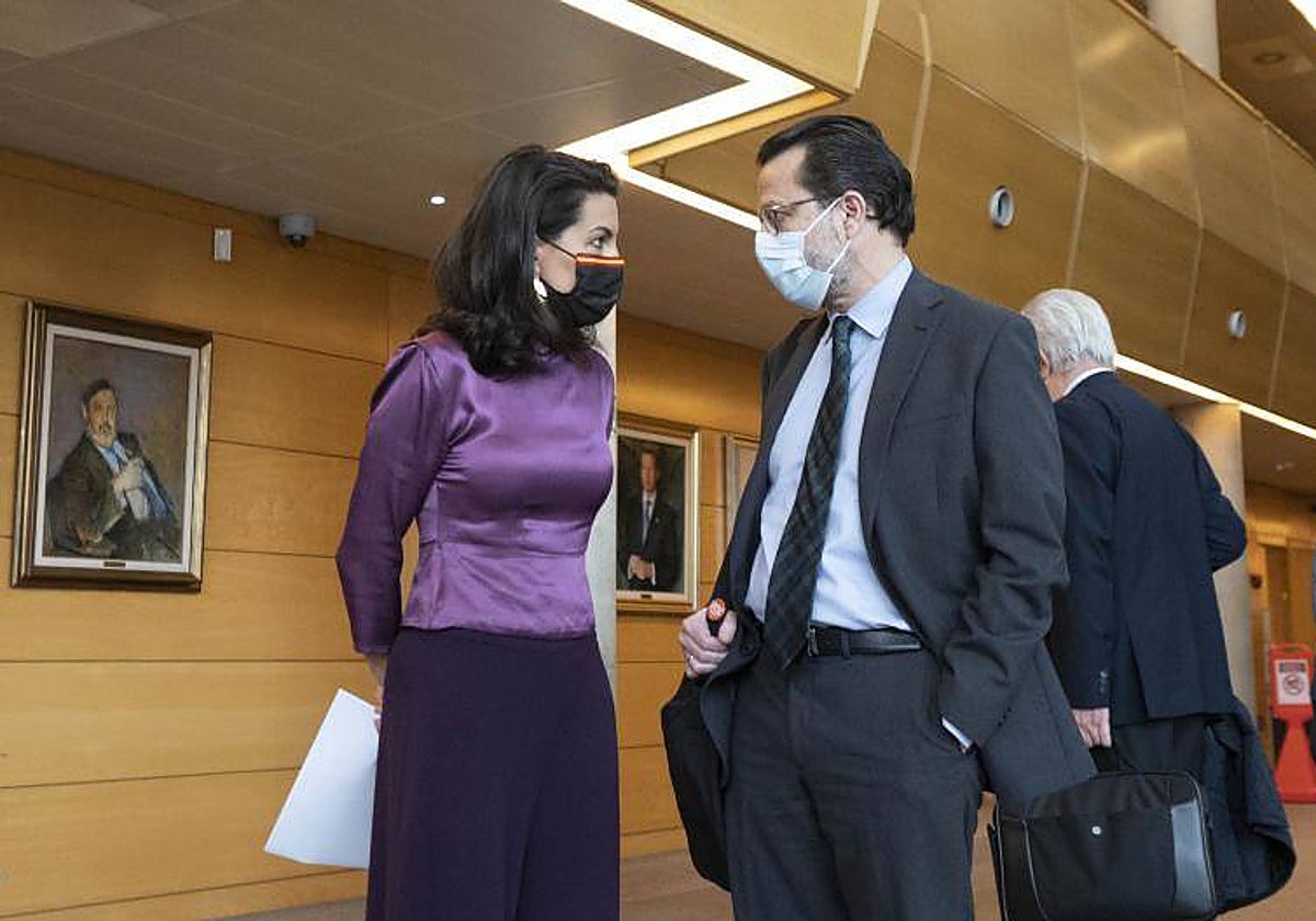 Rocío Monasterio y Javier Fernández-Lasquetty, en la Asamblea de Madrid