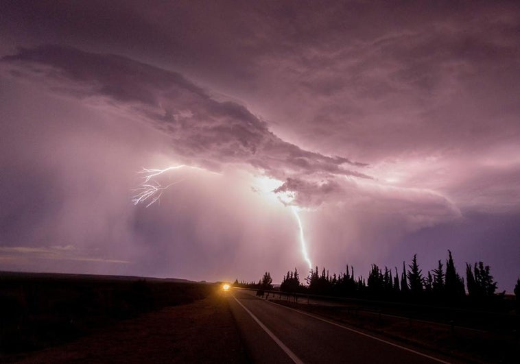 Aviso naranja por fuertes lluvias en el sur de Ávila