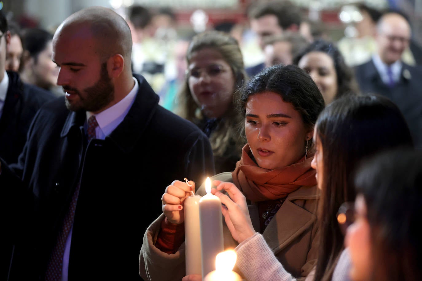 La emotiva procesión de la vigilia de la Inmaculada Concepción en Córdoba, en imágenes