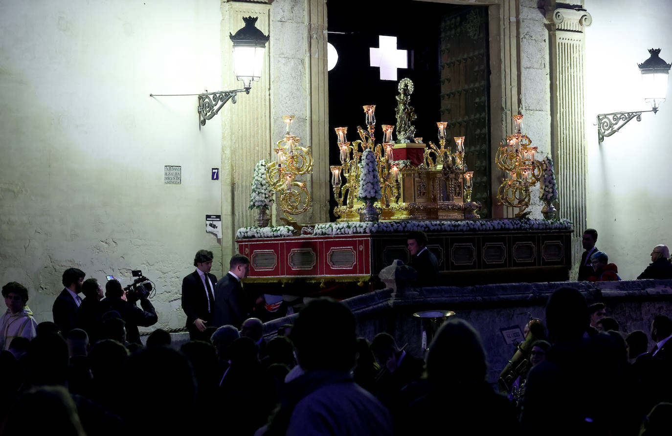 La emotiva procesión de la vigilia de la Inmaculada Concepción en Córdoba, en imágenes