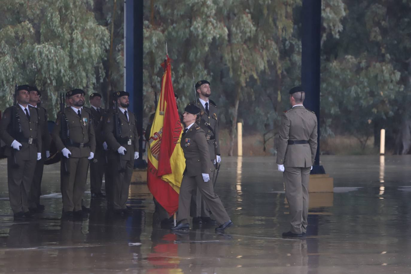 En imágenes, el solemne desfile militar de la BRI X de Córdoba por la Inmaculada