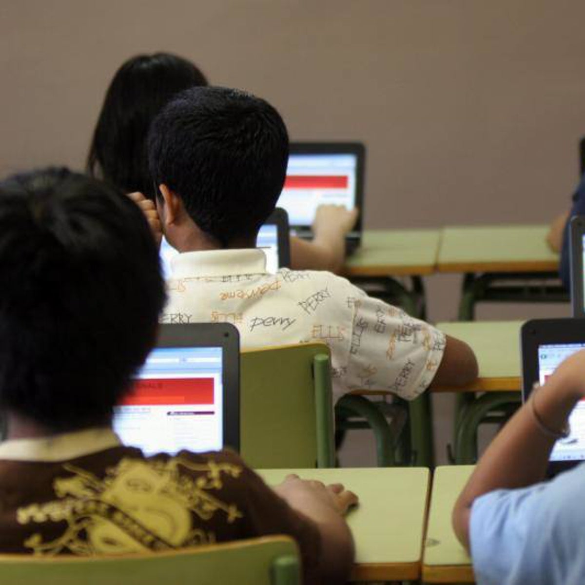 La pandemia hunde los resultados de los alumnos catalanes en Matemáticas y Catalán