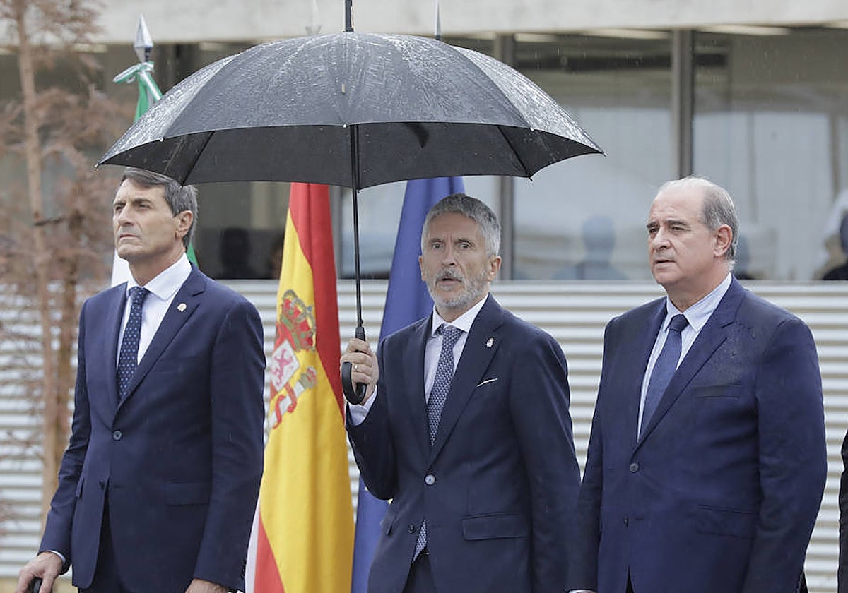 El Gobierno acerca a otros 7 presos de ETA al País Vasco y ya sólo le faltan 14